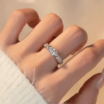 🚨 LAST DAY 90% OFF : The "Eye of Horus" Geometric Marquise Ring
